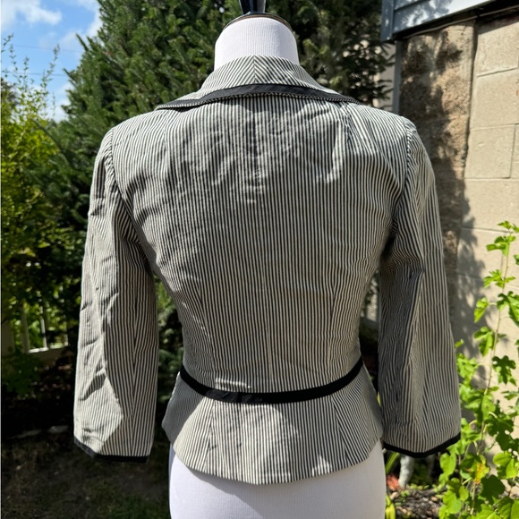 Nanette Lepore Striped jacket - Picture 2 of 13